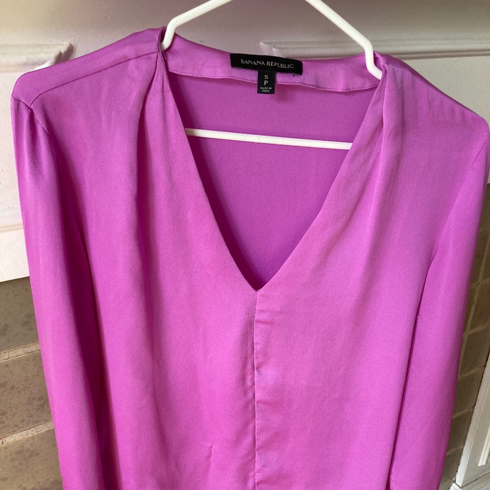 Banana Republic Fuchsia Pink Blouse - brighten up your spring/summer closet